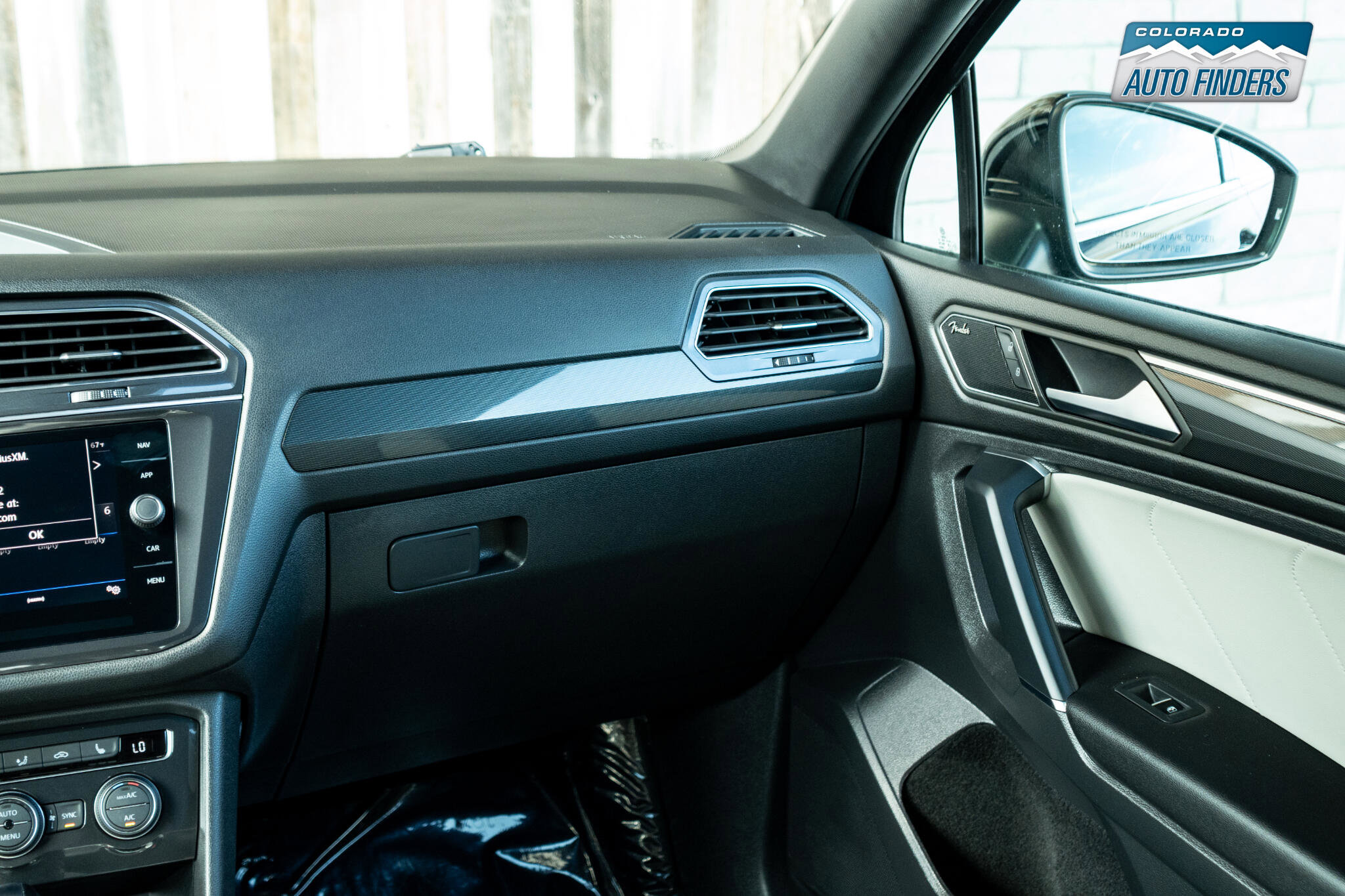 Used 2020 Volkswagen Tiguan SEL Premium R-Line image 20