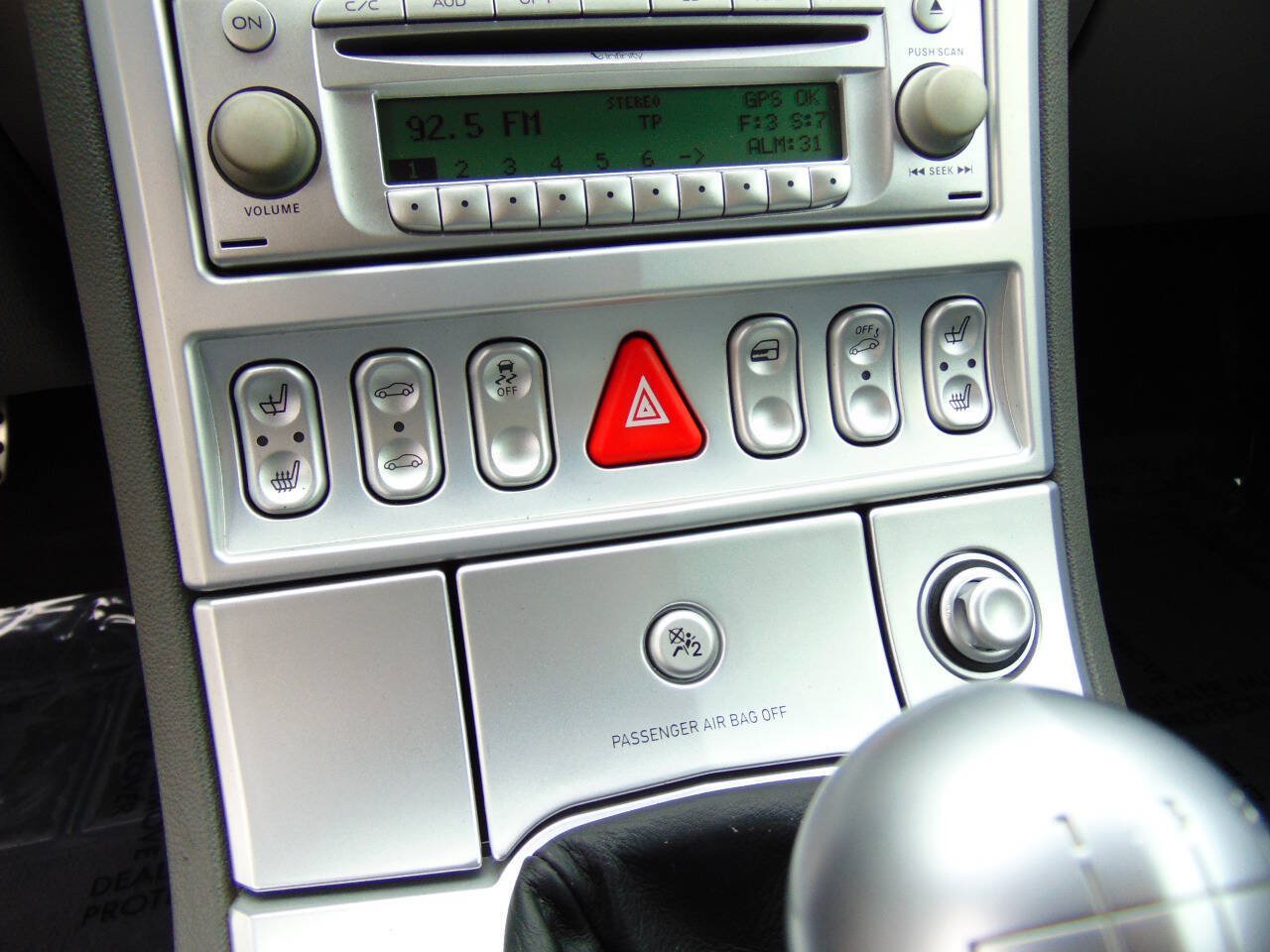 Used 2005 Chrysler Crossfire Limited RWD image 20