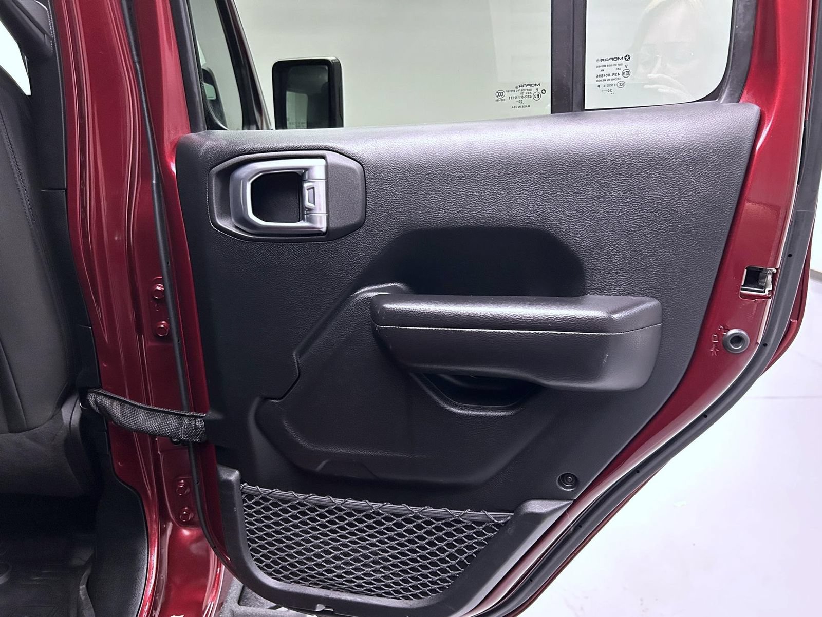 Used 2021 Jeep Gladiator Sport AWD/4WD image 17