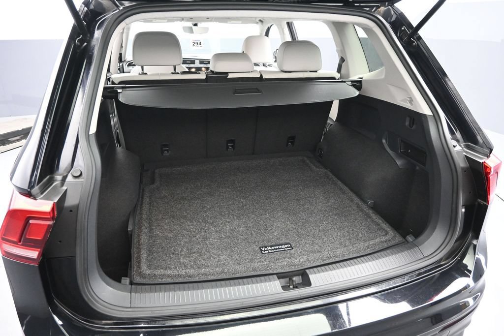 Used 2019 Volkswagen Tiguan SEL AWD/4WD image 21