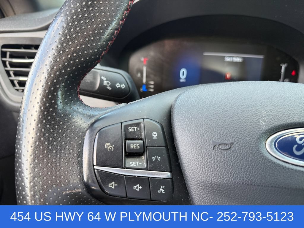 Certified 2023 Ford Escape ST-Line w/ Tech Pack #1 FWD image 18