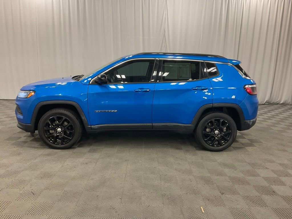Used 2022 Jeep Compass Latitude image 25