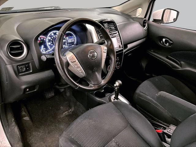 Used 2016 Nissan Versa Note SV FWD image 13