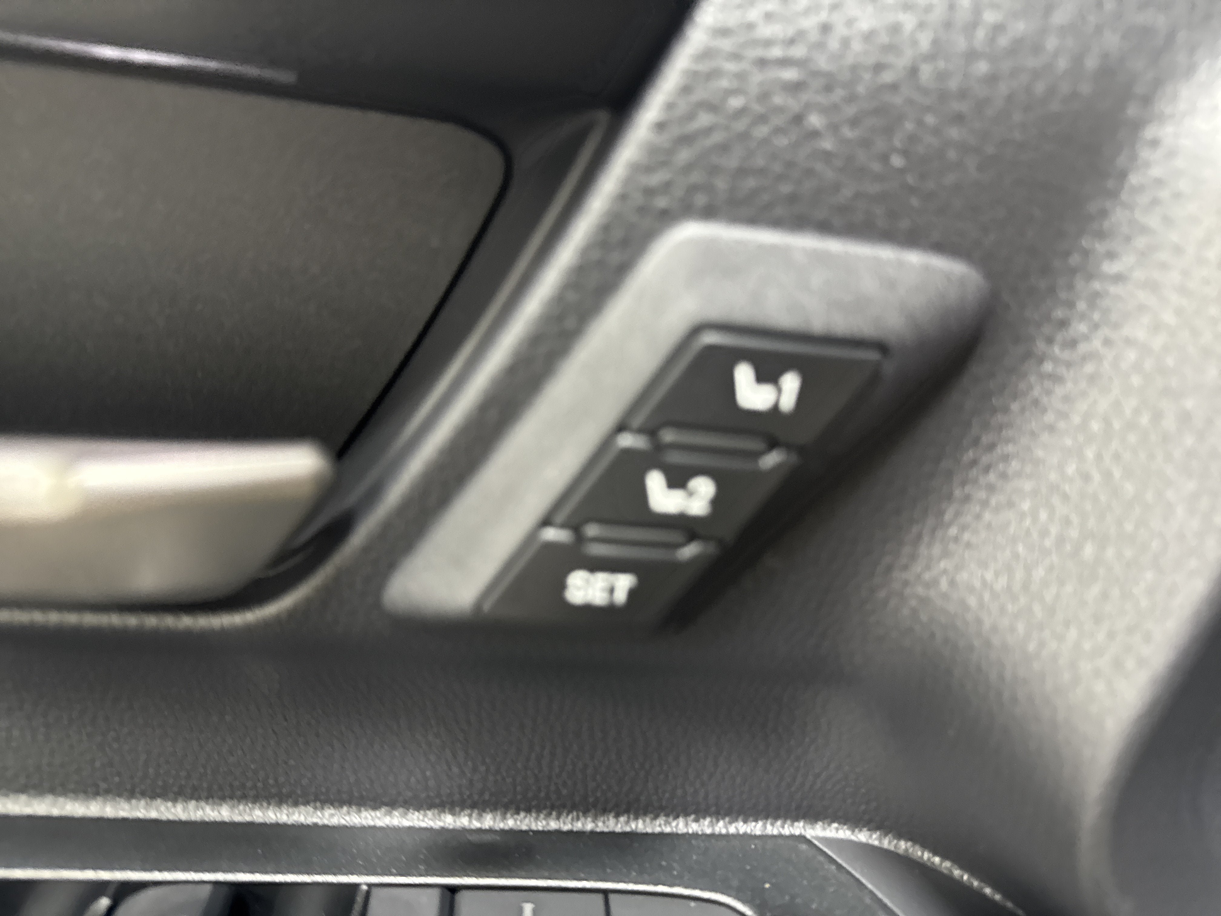 New 2026 Toyota 4Runner Limited AWD/4WD image 28