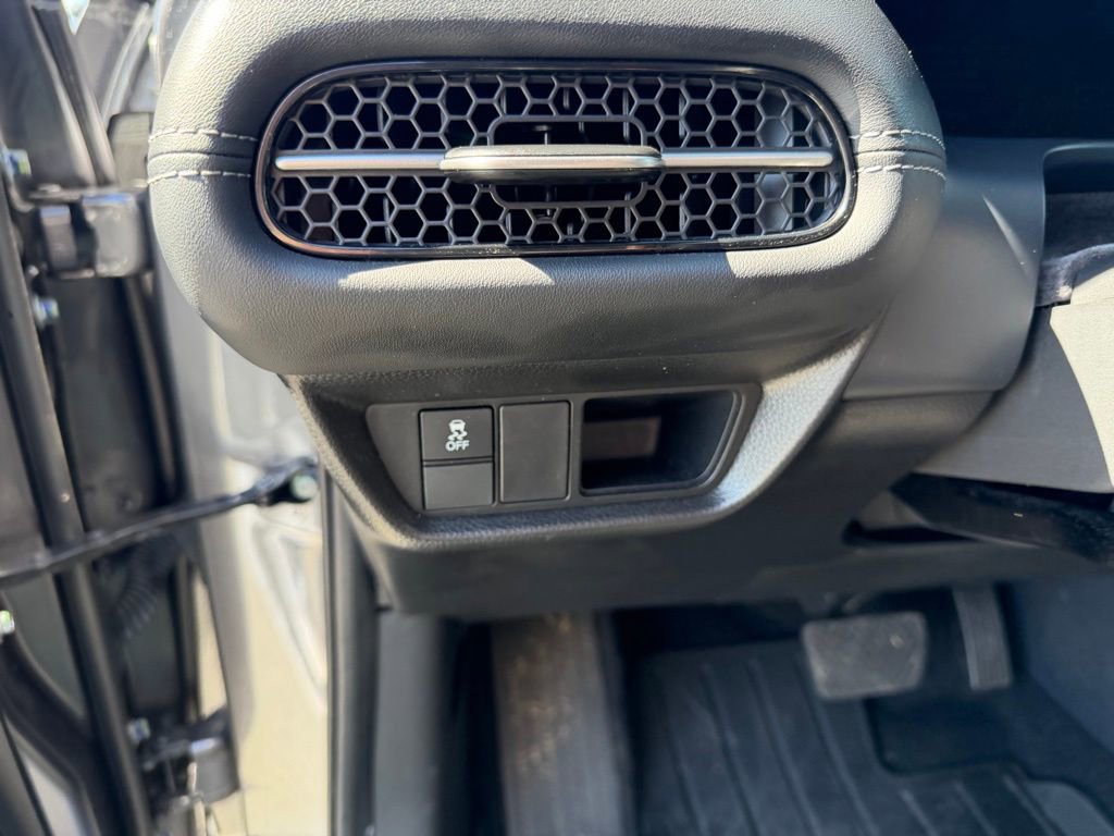 Used 2025 Honda HR-V EX-L image 16