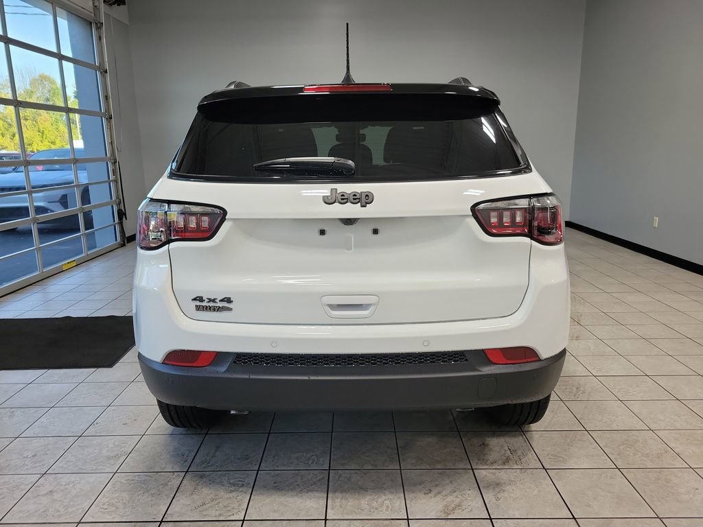 New 2026 Jeep Compass Limited image 5