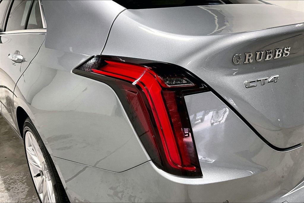 Used 2025 Cadillac CT4 Luxury image 39