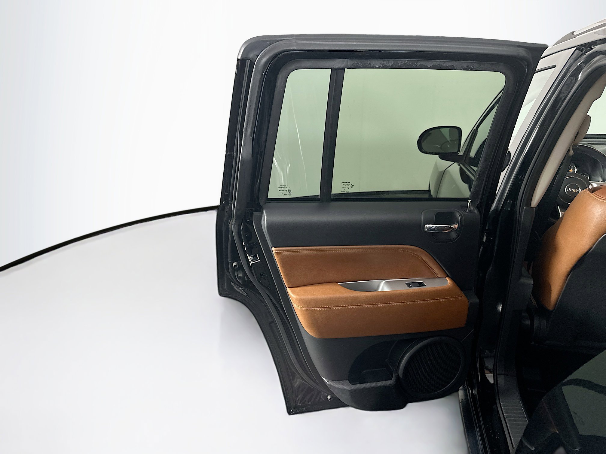 Used 2017 Jeep Compass High Altitude image 24