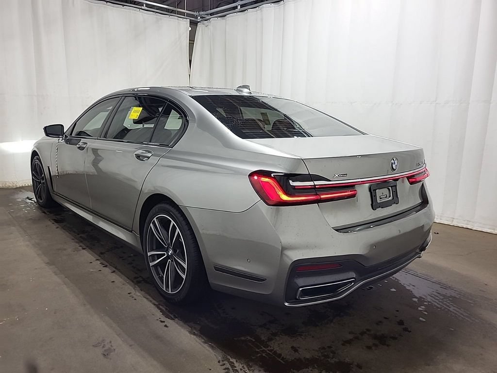 Used 2020 BMW 750i xDrive w/ Executive Package AWD/4WD image 4