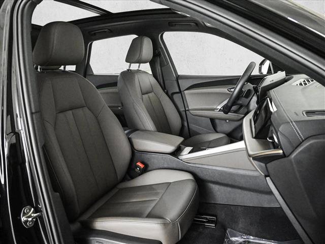 Certified 2025 Audi Q5 Premium w/ Convenience Package image 22