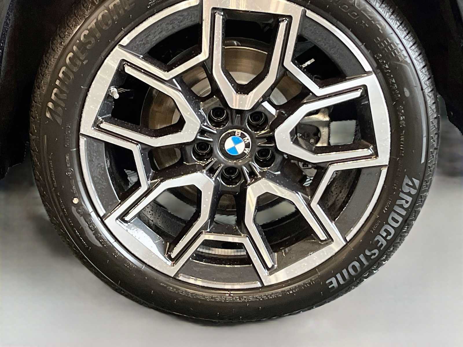 New 2027 BMW X1 xDrive28i AWD/4WD image 6