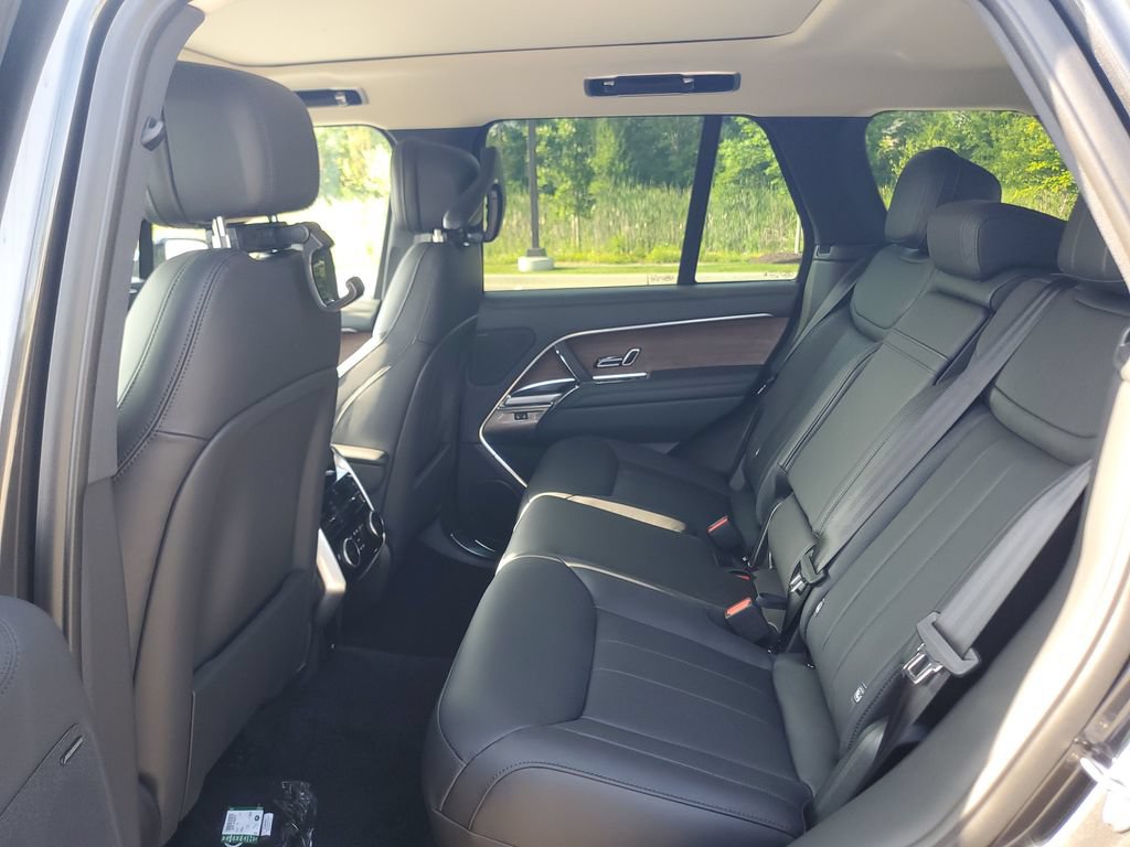 New 2026 Land Rover Range Rover SE AWD/4WD image 22