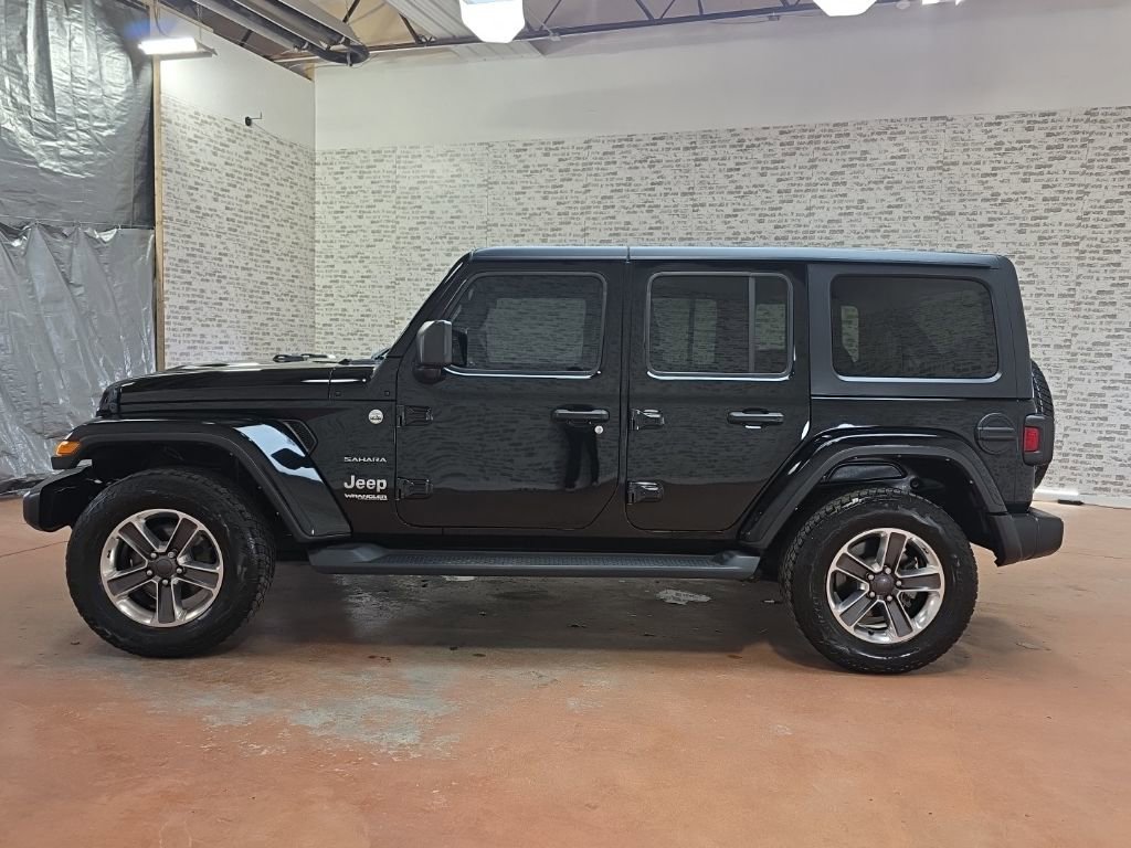 Used 2021 Jeep Wrangler Unlimited Sahara image 4