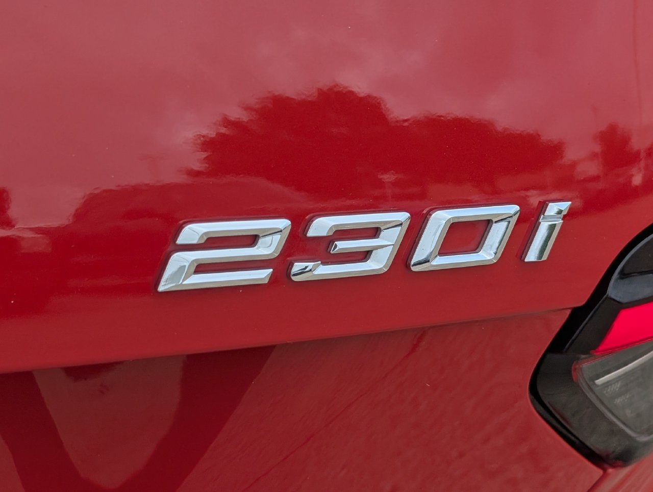 Used 2024 BMW 230i Coupe w/ Premium Package RWD image 8