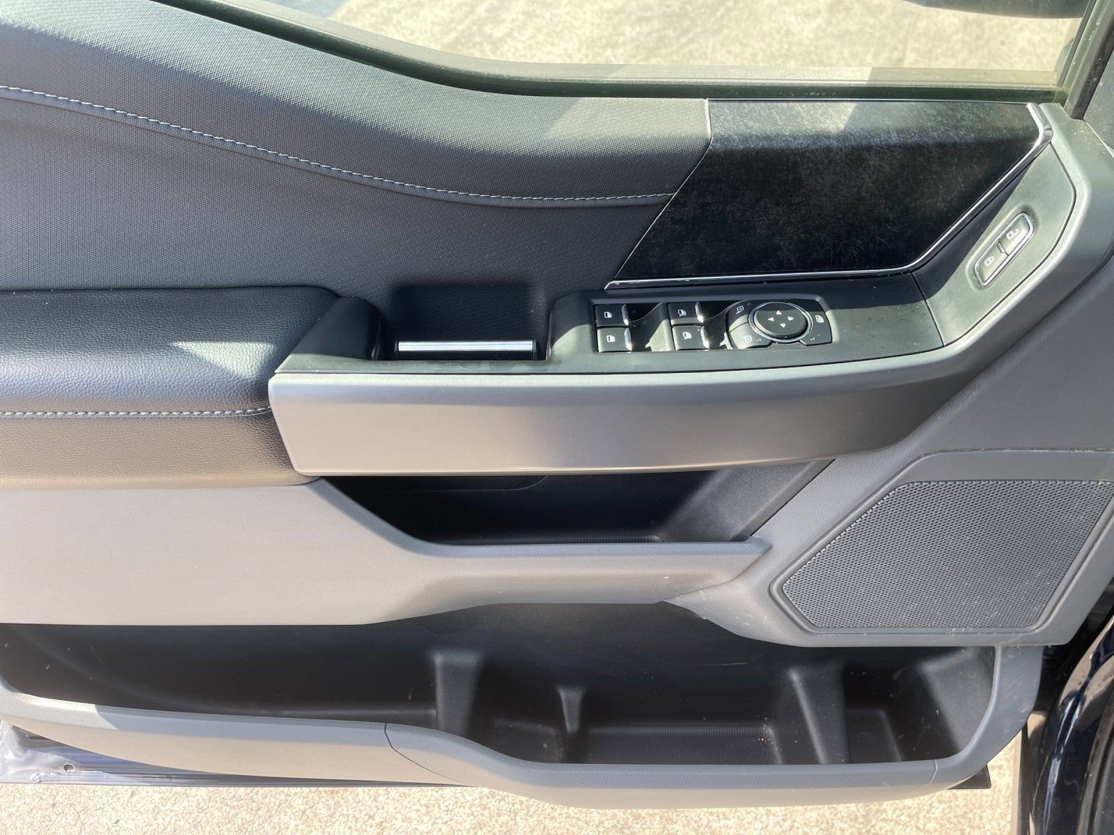 Used 2023 Ford F150 XLT w/ Equipment Group 301A Mid image 12