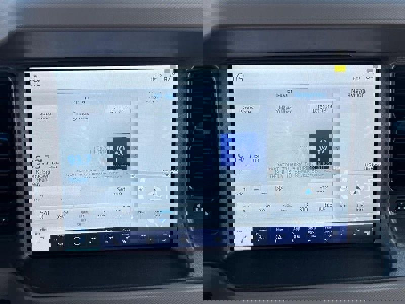 Used 2024 Ford Bronco Wildtrak image 14