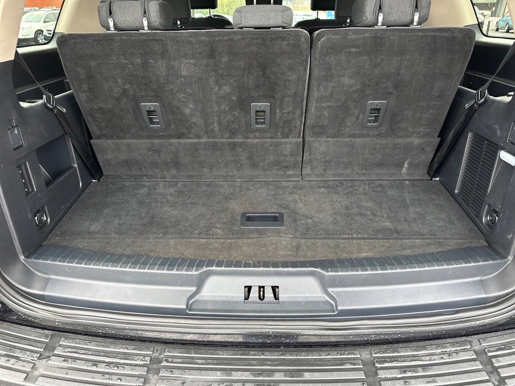 Used 2022 Ford Expedition XLT image 22