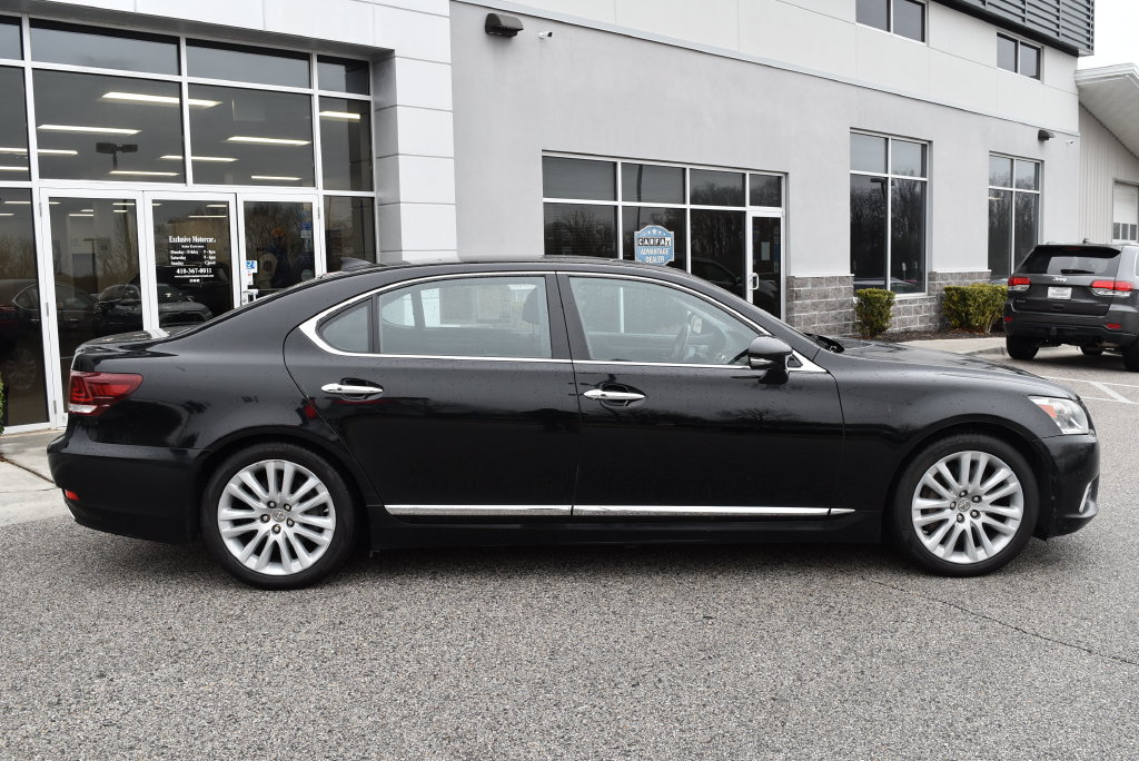 Used 2014 Lexus LS 460 L w/ Ultra Luxury Package AWD/4WD image 2