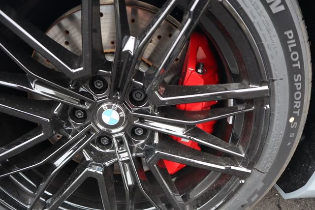 New 2026 BMW M5 w/ Executive Package image 14