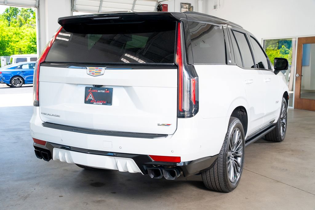 Used 2023 Cadillac Escalade V AWD/4WD image 12