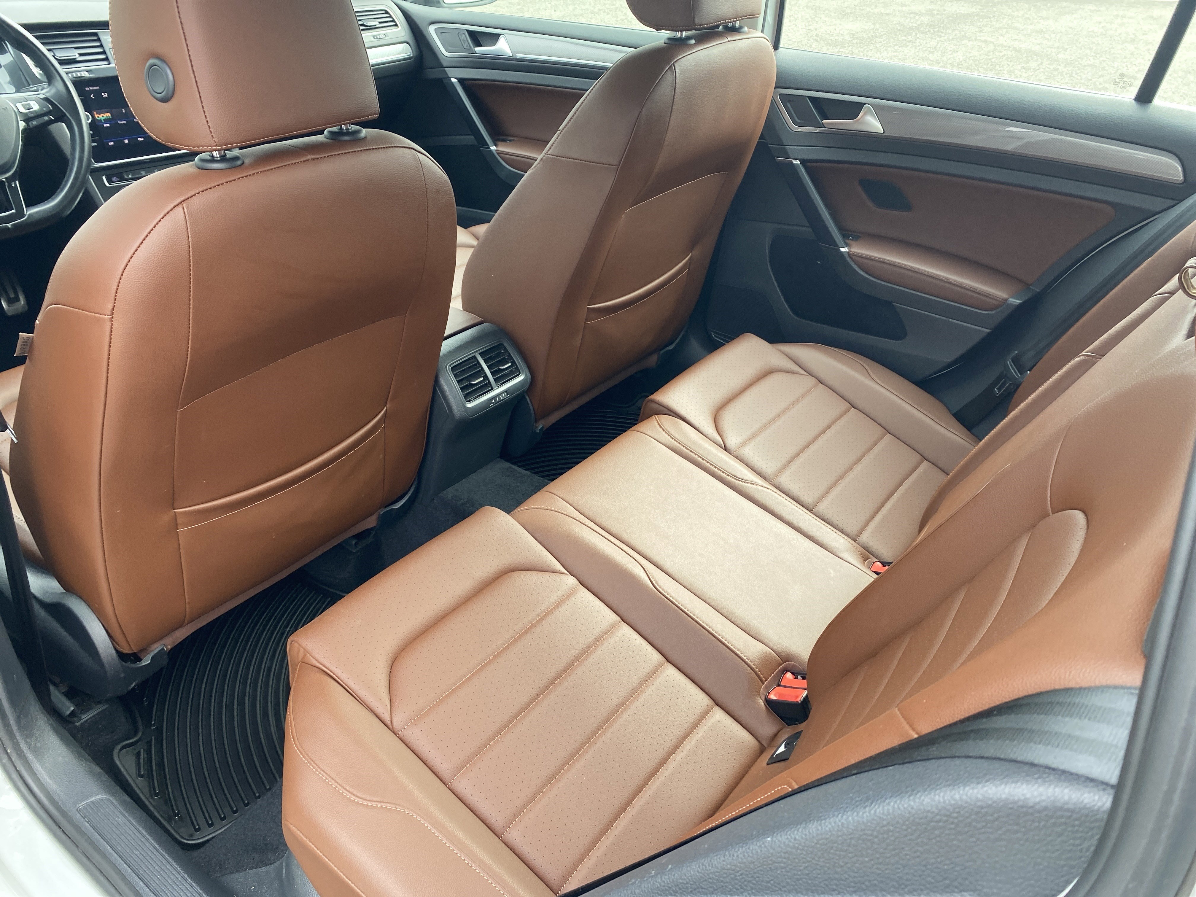 Used 2018 Volkswagen Golf Alltrack SEL image 19