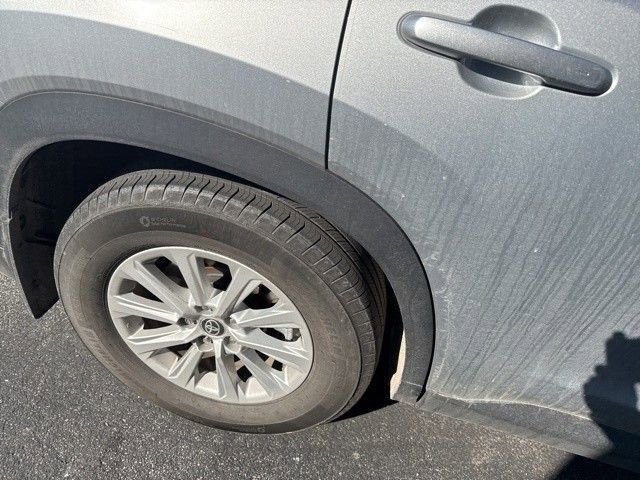 Used 2024 Toyota Grand Highlander XLE image 10