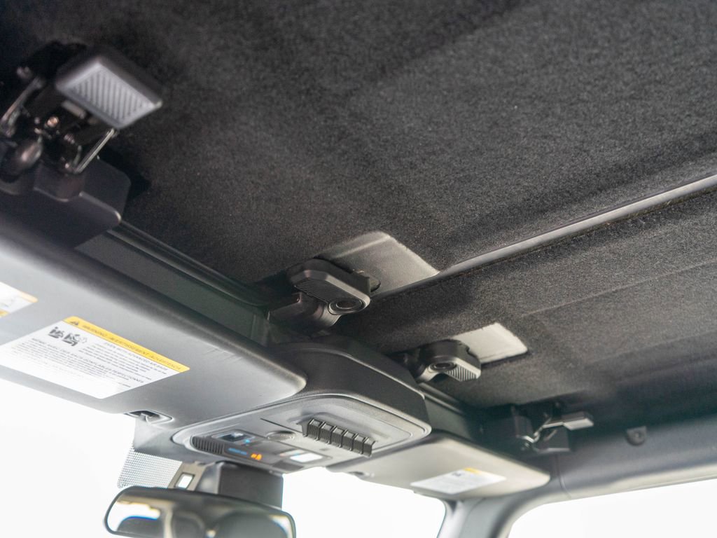 Used 2021 Ford Bronco 2-Door image 12