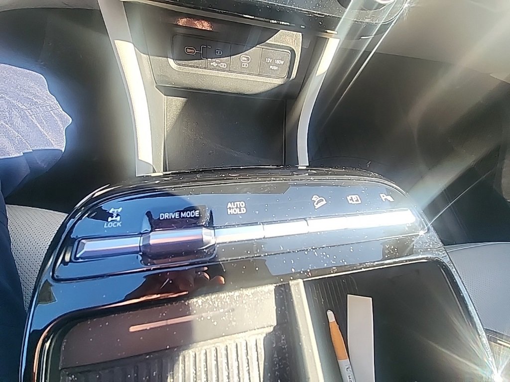 Certified 2025 Hyundai Tucson Limited image 8