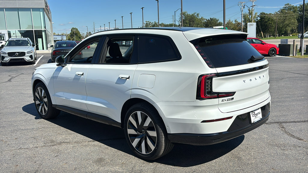 New 2026 Volvo EX90 Ultra AWD/4WD image 4
