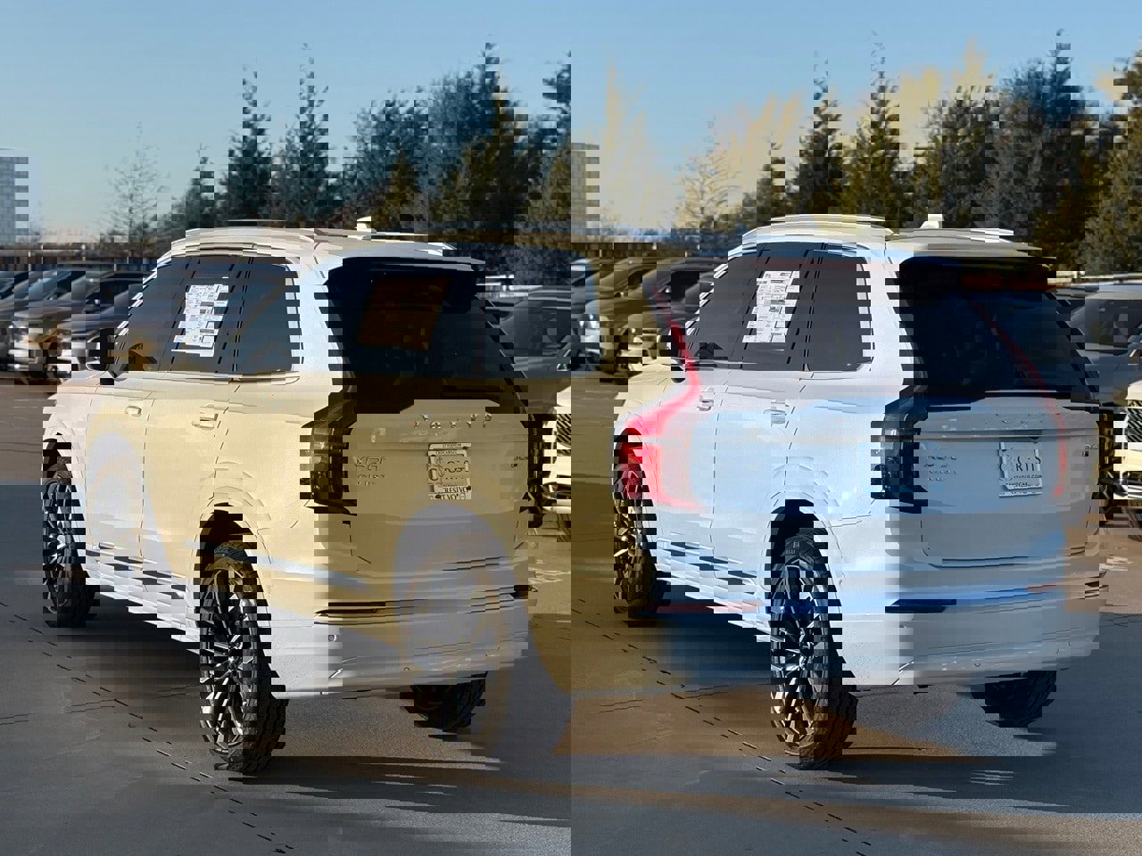 New 2026 Volvo XC90 B6 Plus image 4