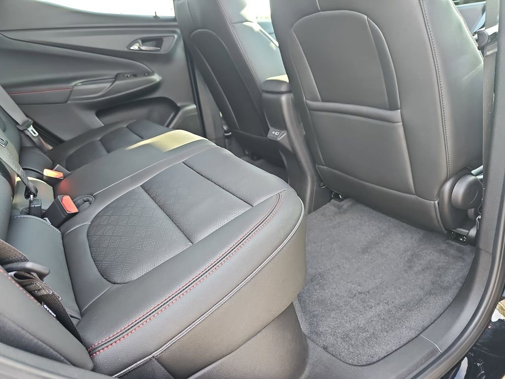 Used 2023 Chevrolet Bolt EUV Premier w/ Sun & Sound Package image 14