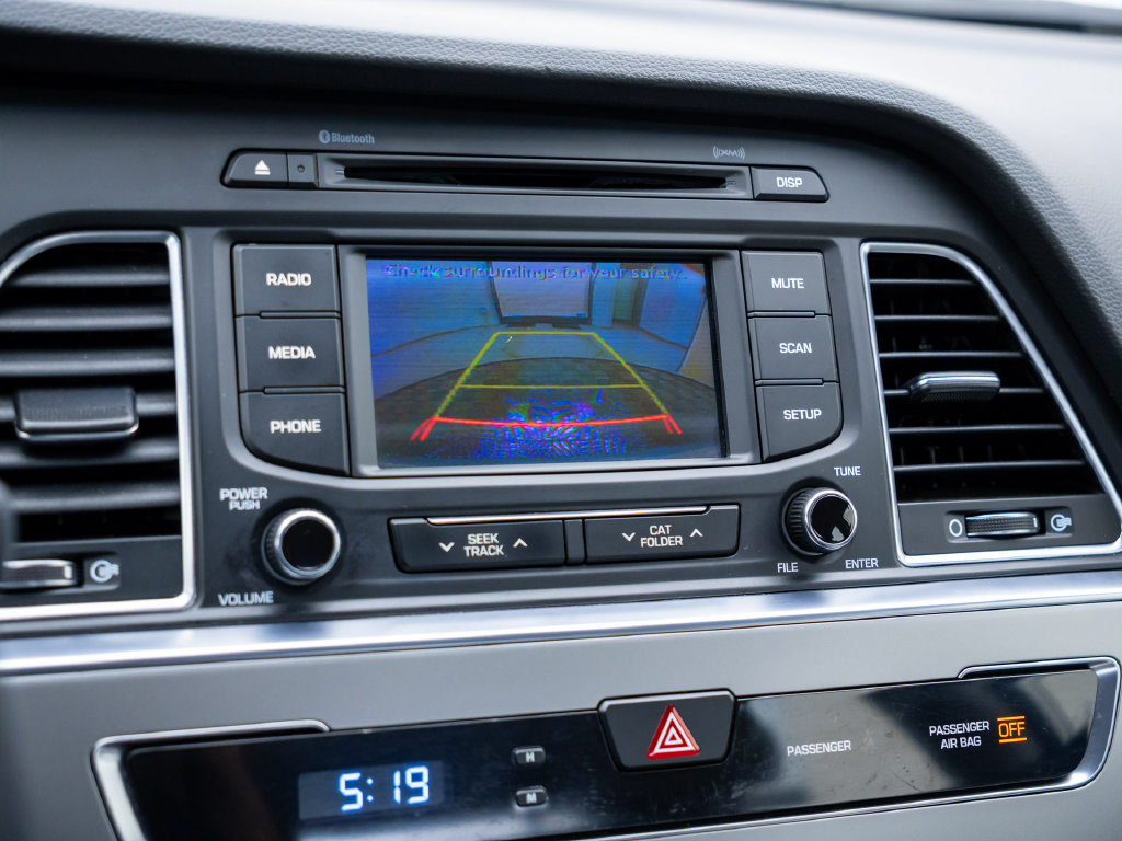 Used 2015 Hyundai Sonata Sport w/ Option Group 03 FWD image 24