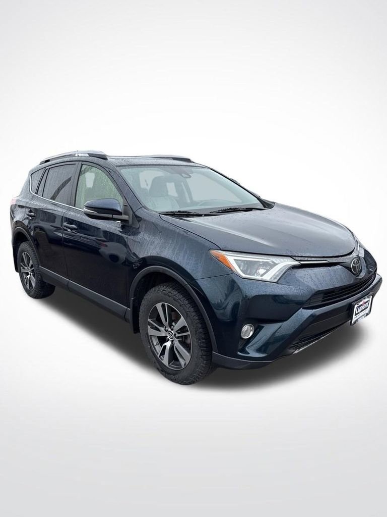 Used 2017 Toyota RAV4 XLE image 7