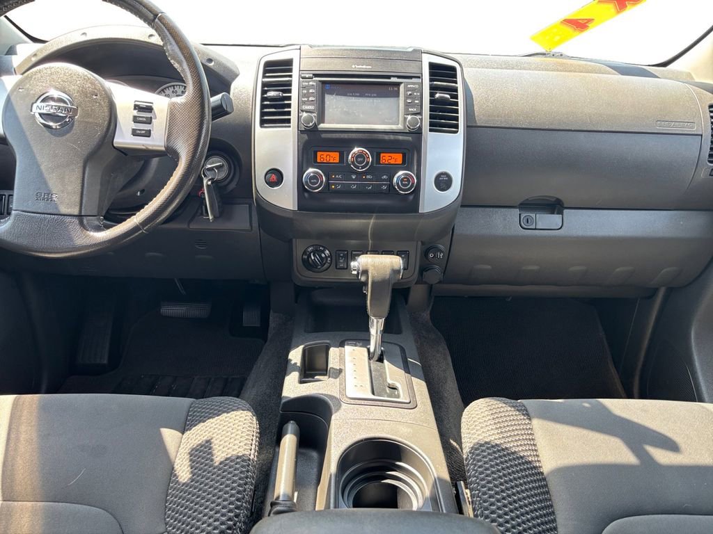 Used 2018 Nissan Frontier PRO-4X AWD/4WD image 14