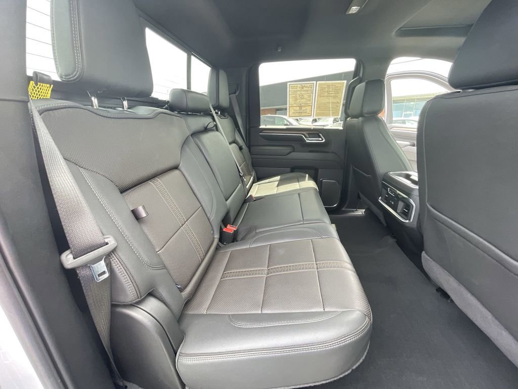 Certified 2024 Chevrolet Silverado 3500 High Country w/ High Country Premium Package AWD/4WD image 22