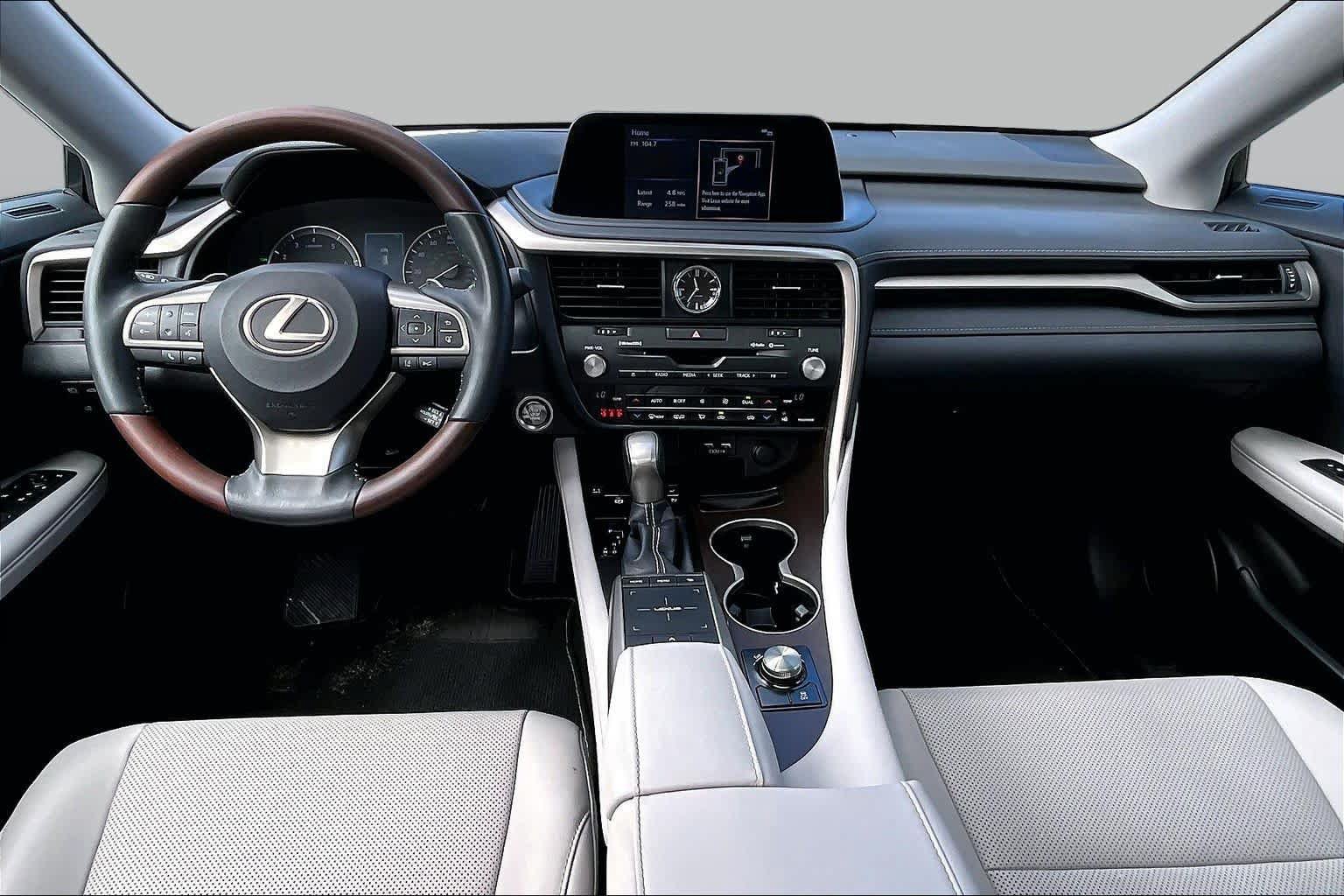 Used 2022 Lexus RX 350 FWD w/ Premium Package image 16