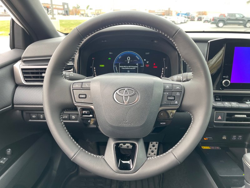 New 2026 Toyota Camry SE FWD image 19