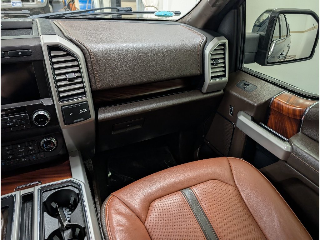 Used 2019 Ford F150 King Ranch w/ Equipment Group 601A Luxury AWD/4WD image 13