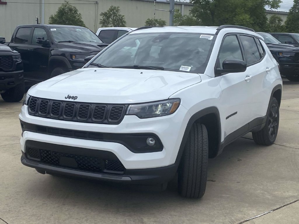New 2026 Jeep Compass Latitude AWD/4WD image 33