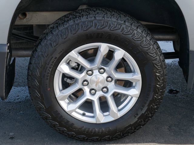 Used 2024 Chevrolet Silverado 1500 LT image 5