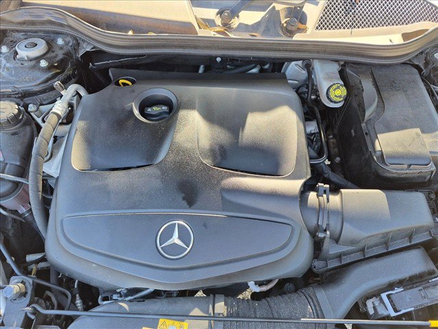 Used 2018 Mercedes-Benz GLA 250 4MATIC image 18
