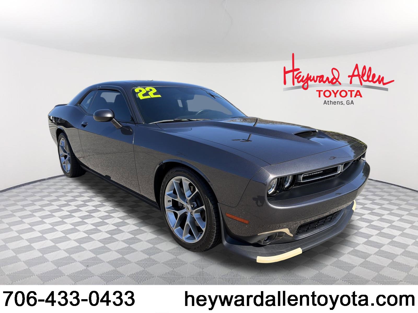 Used 2022 Dodge Challenger GT image 1