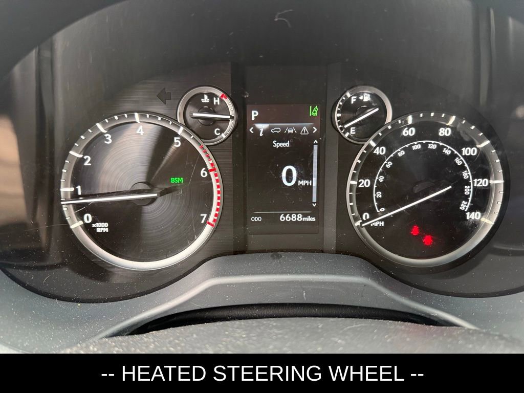 Used 2023 Lexus GX 460 Premium w/ Premium Plus Package image 9