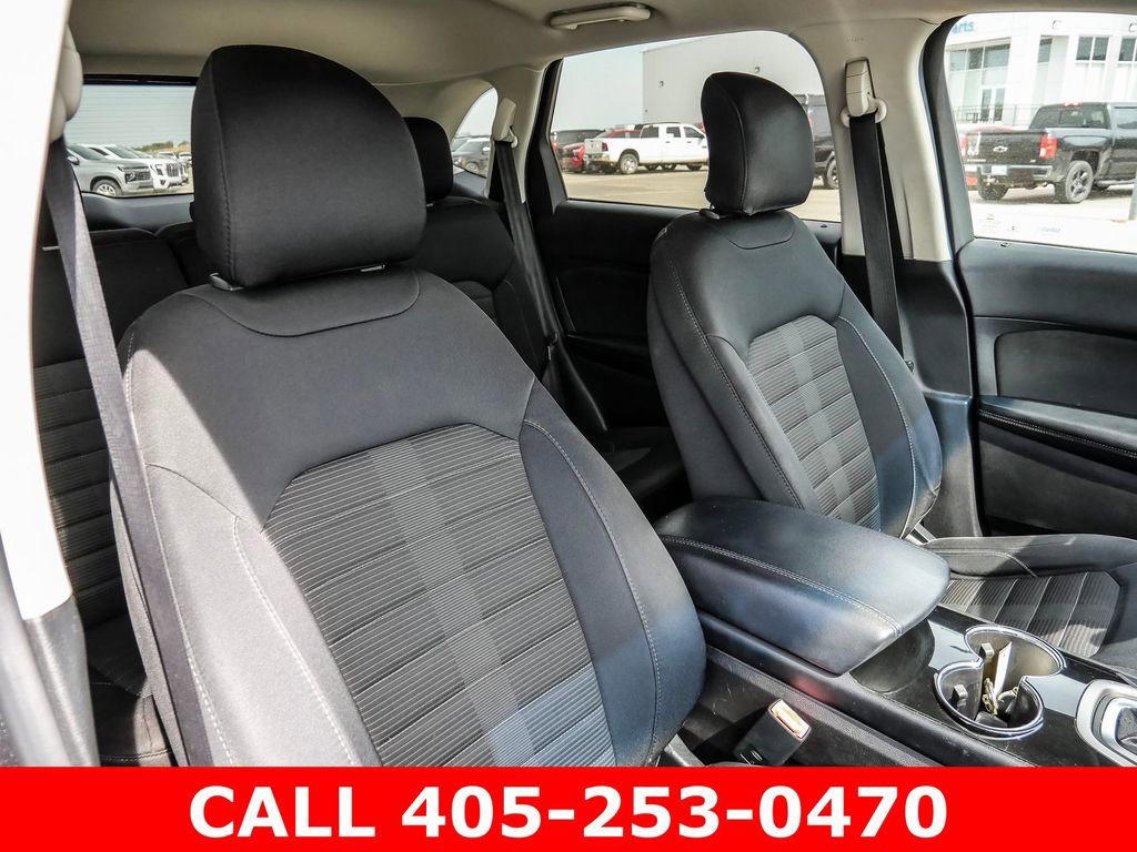 Used 2015 Ford Edge SEL FWD image 15