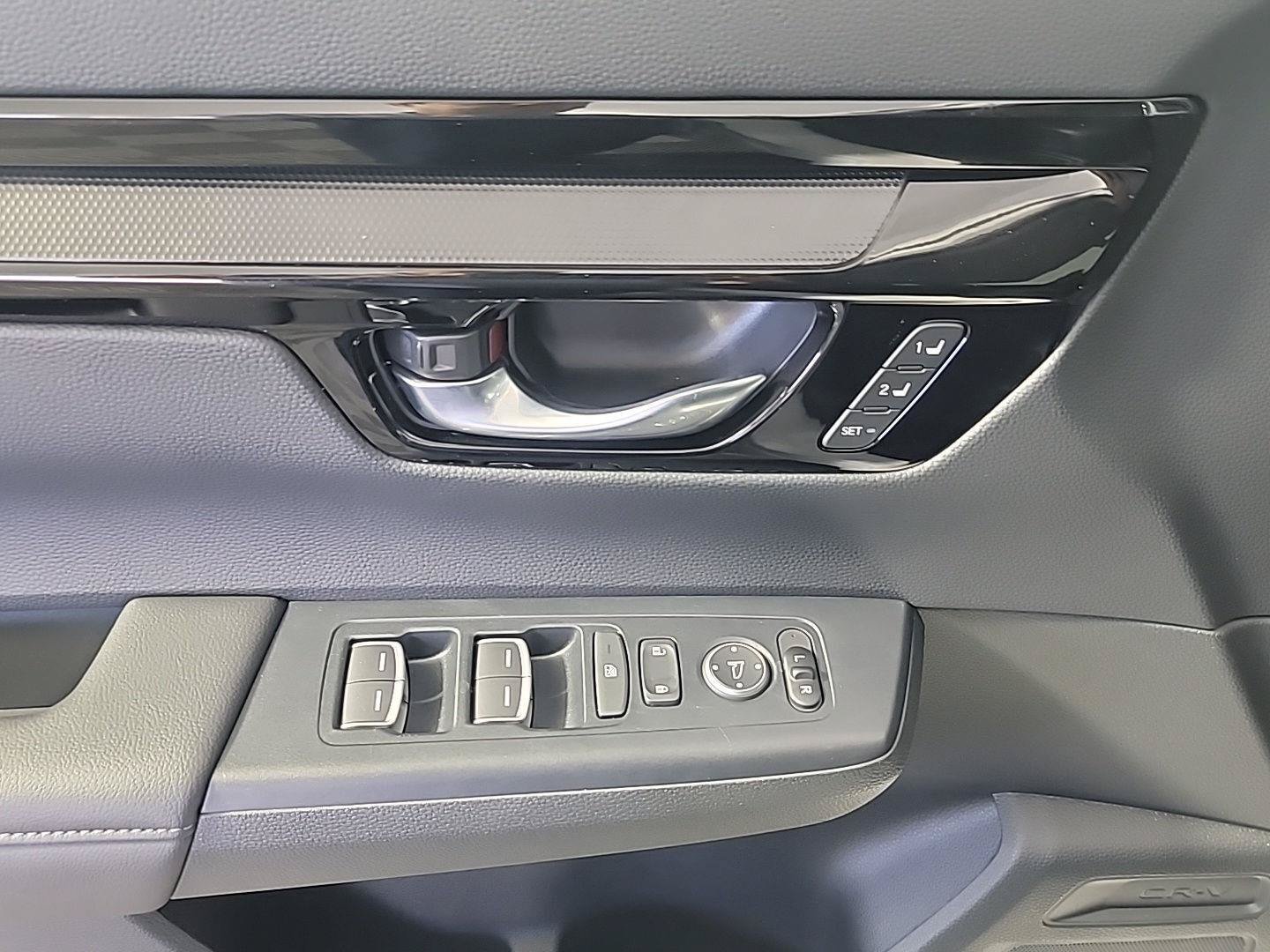Certified 2025 Honda CR-V EX-L image 35
