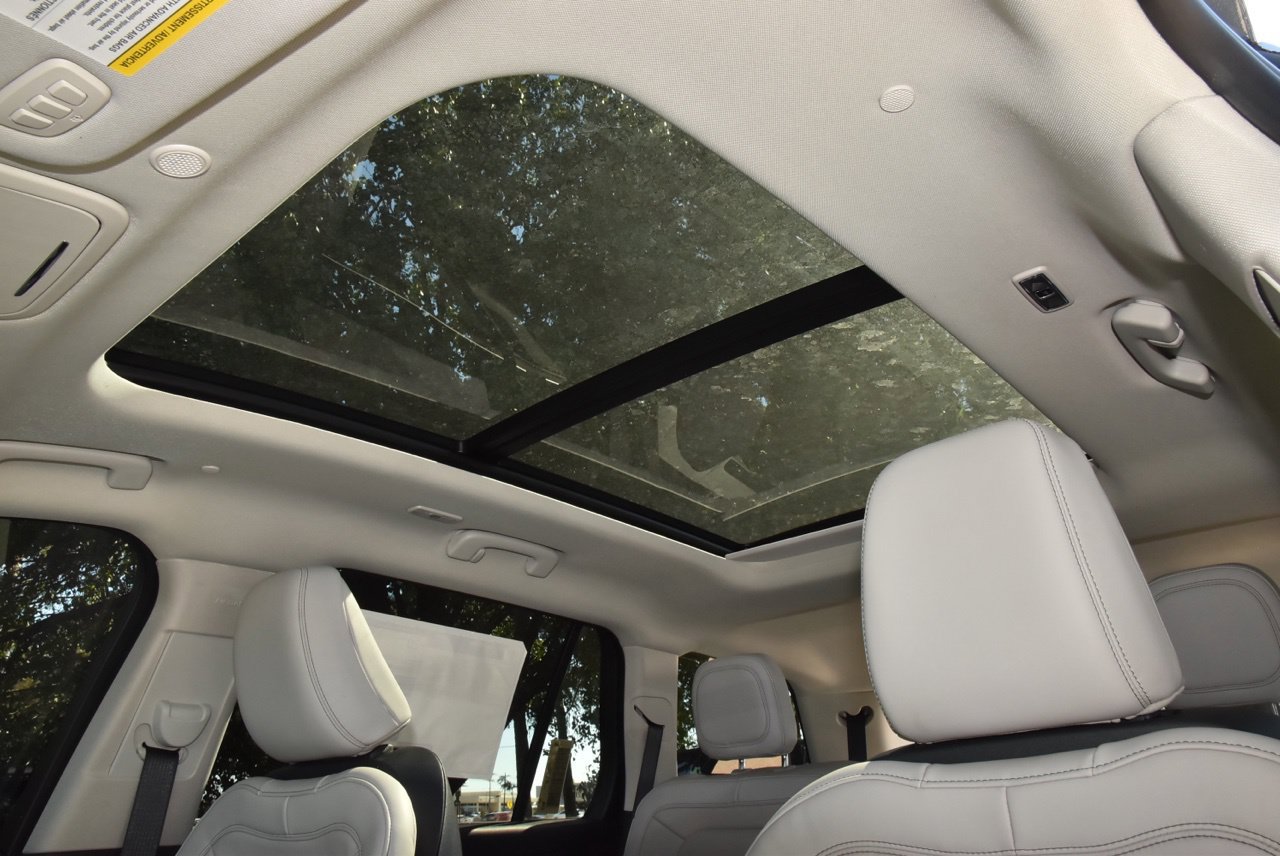 New 2026 Lincoln Aviator Reserve AWD/4WD image 32