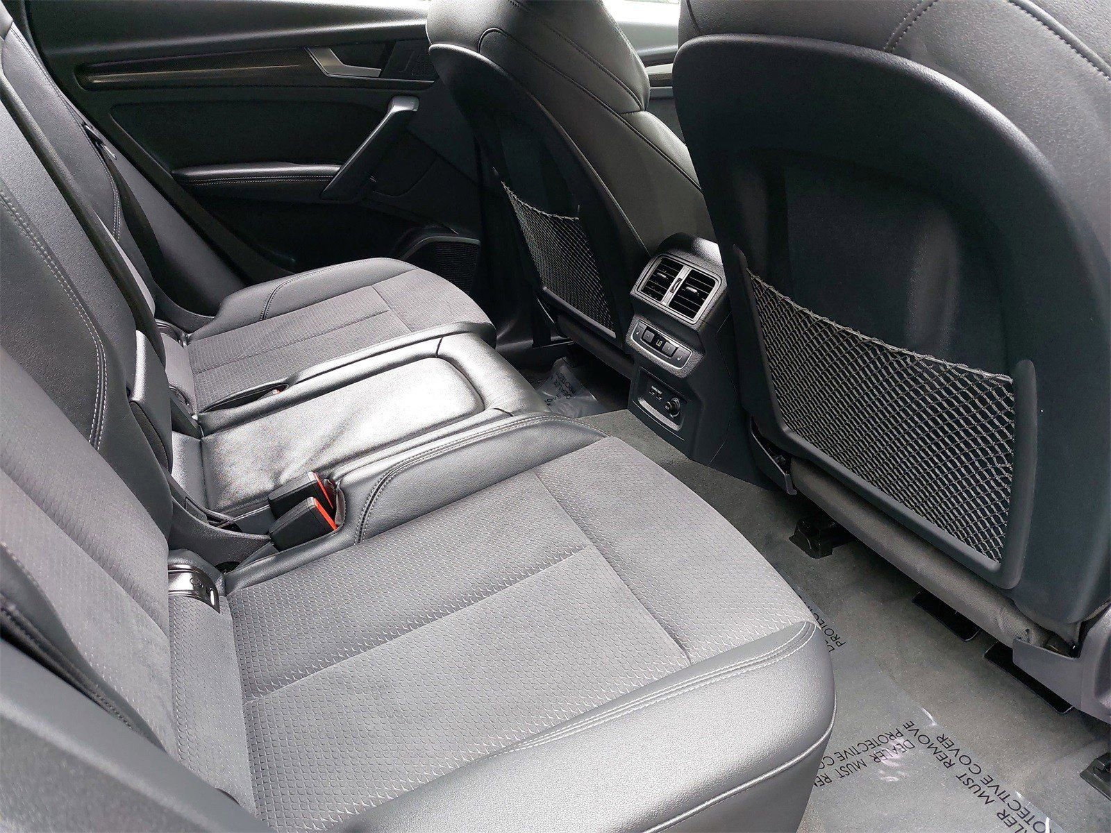 Used 2023 Audi SQ5 Prestige w/ Prestige Package image 12