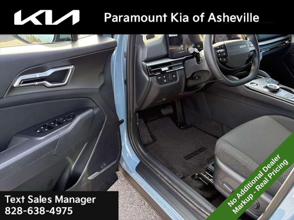 New 2026 Kia Sportage S image 15