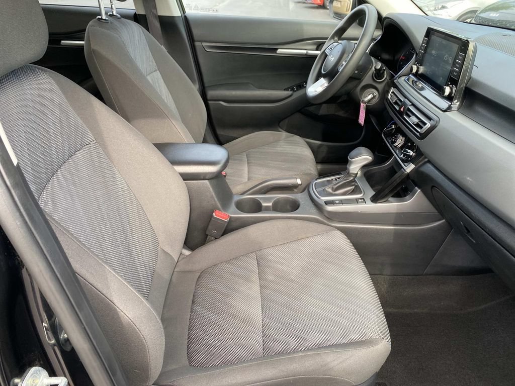 Used 2022 Kia Seltos LX AWD/4WD image 21