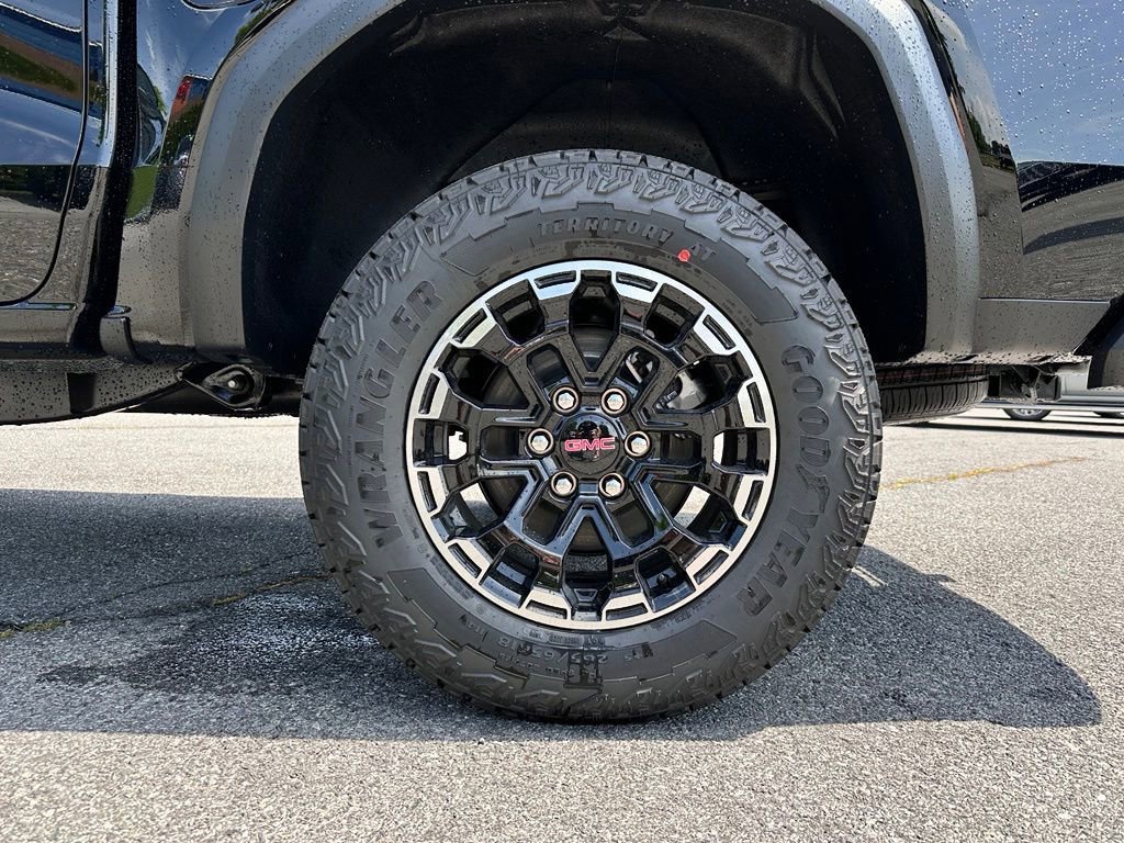 New 2026 GMC Canyon AT4 AWD/4WD image 39